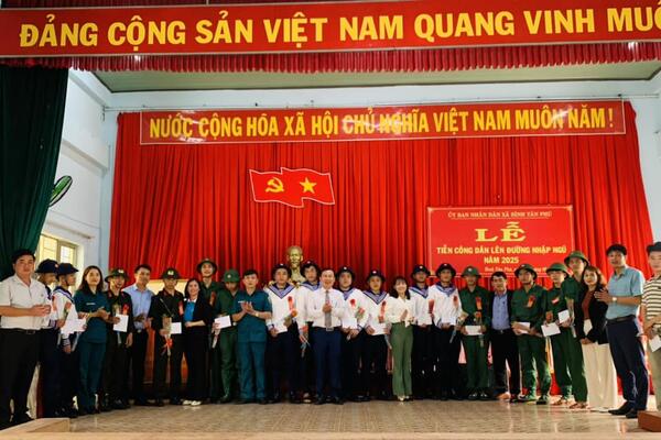 xã Bình Tân Phú tổ chức Lễ tiễn công dân lên đường nhập ngũ năm 2025